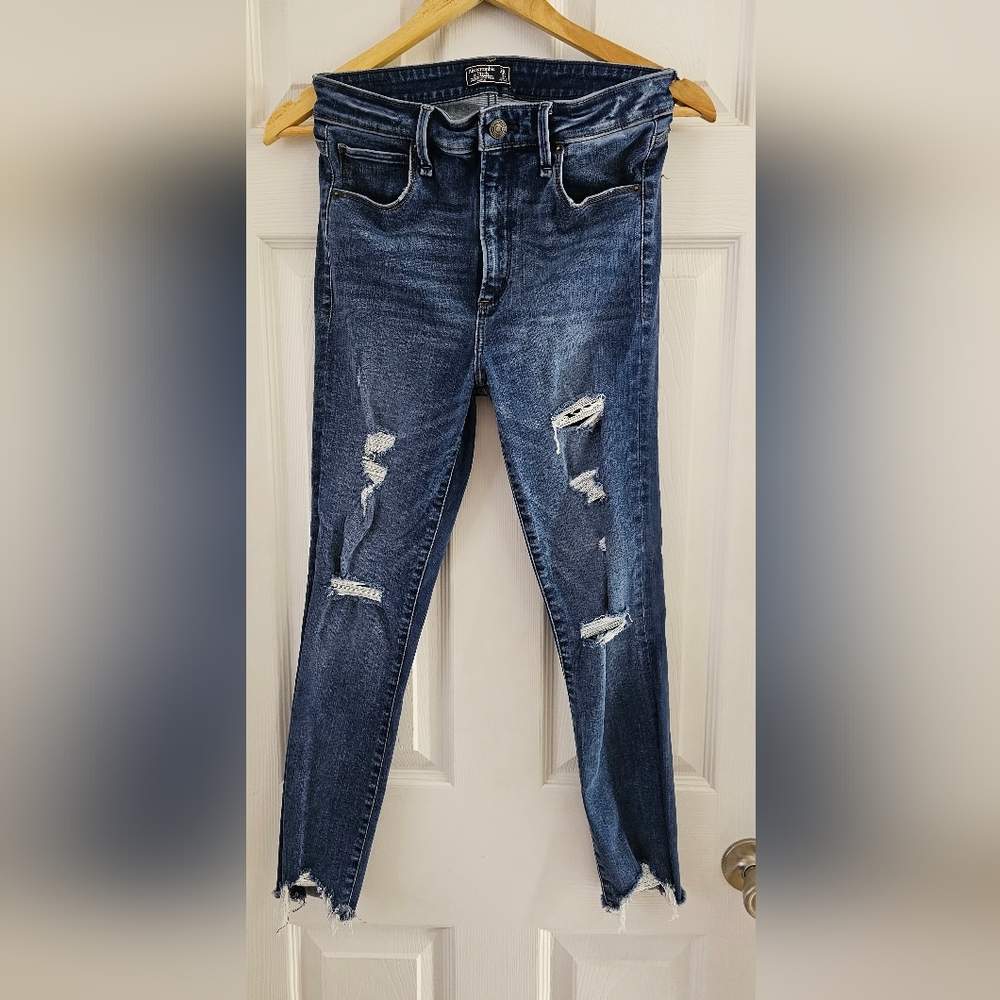 Abercrombie jeans.